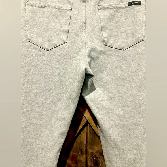 EUC Calvin Klein Light Gray Skinny Ankle Stretch Pants Sz L - Picture 12 of 16